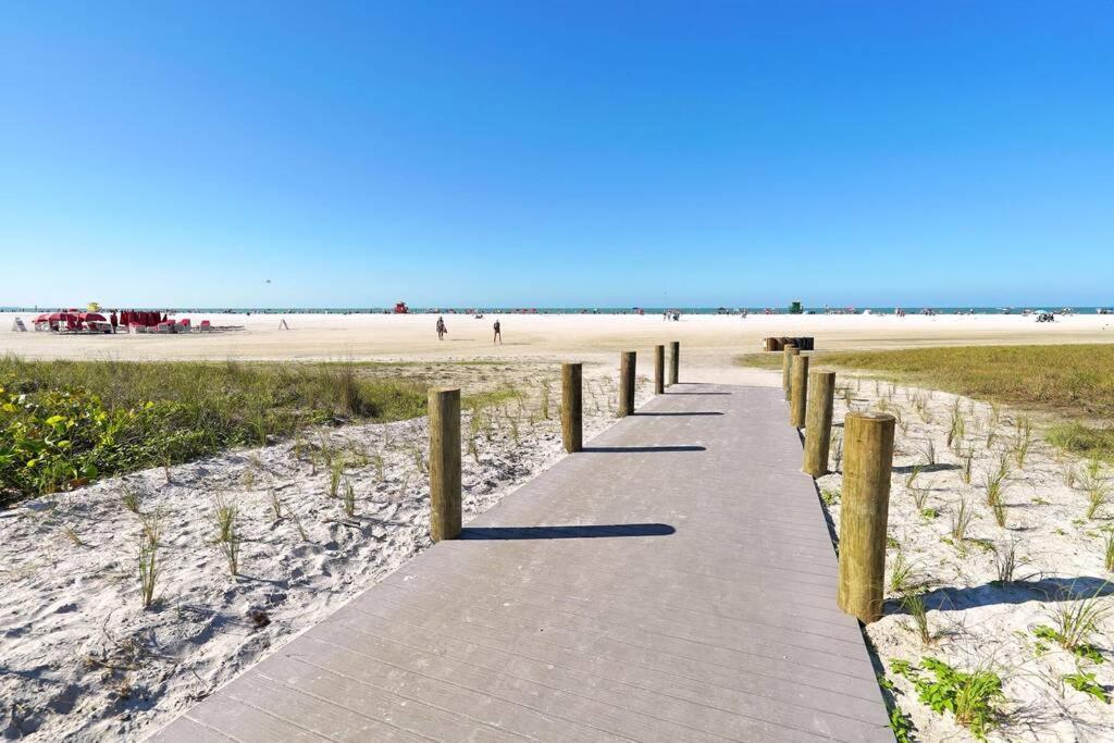 サラソータ Pet-Friendly, King Bed, Close To Siesta Beach, Restaurants, Shoppingヴィラ エクステリア 写真